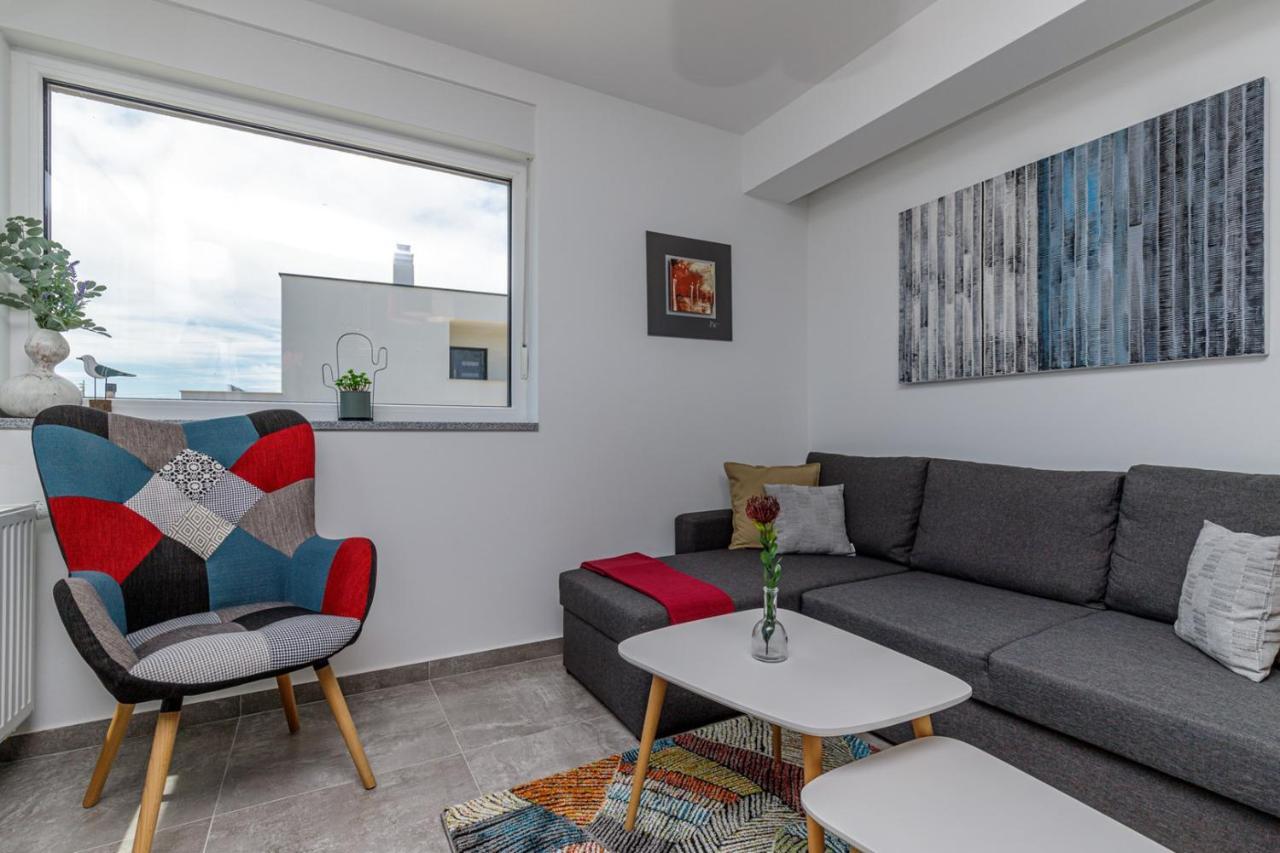 Sabena Apartment With Private Whirlpool โปเรช ภายนอก รูปภาพ